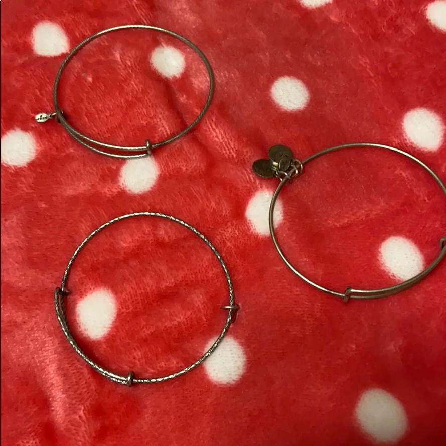 Bracelets(J07)